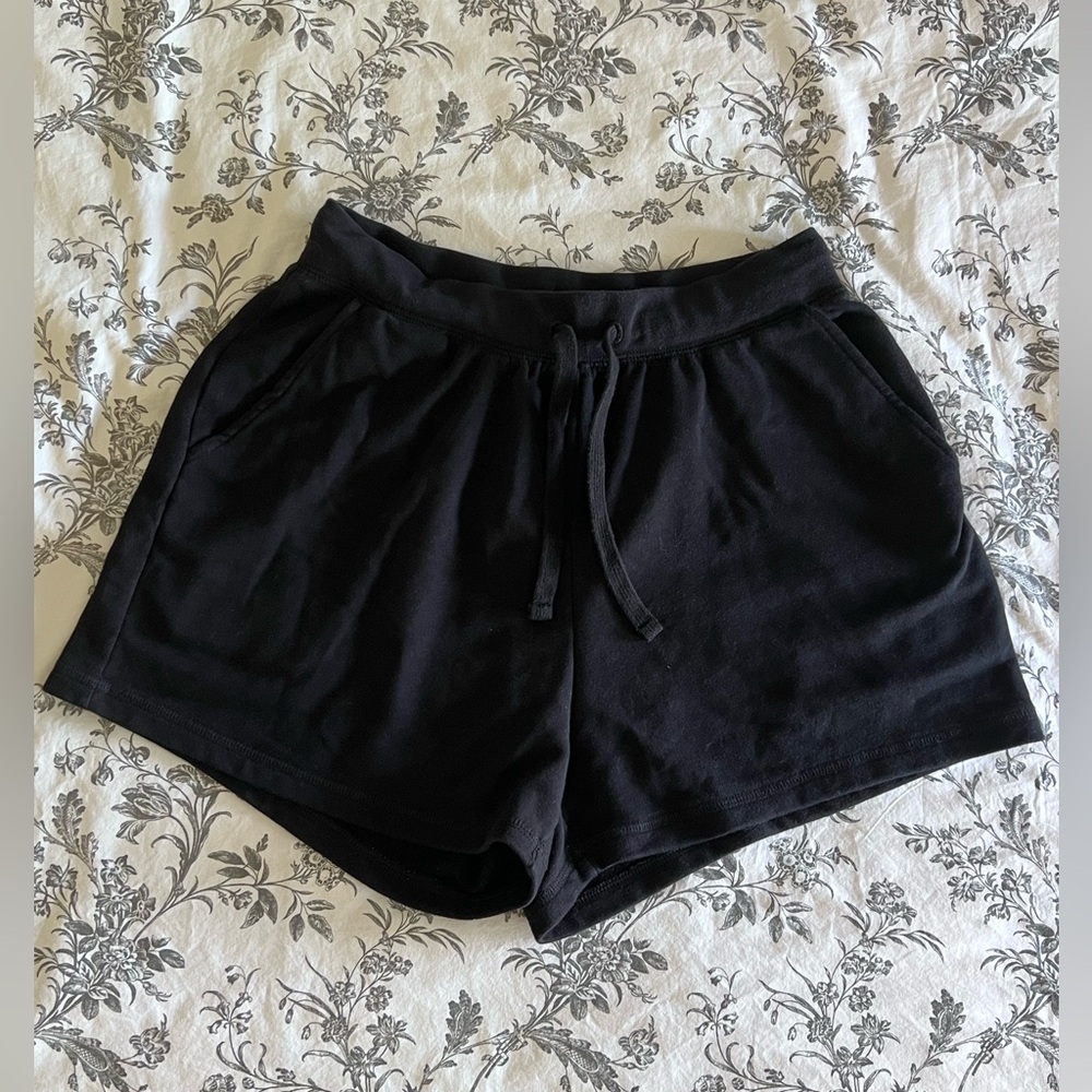 Old Navy | Shorts - Size M (Black)